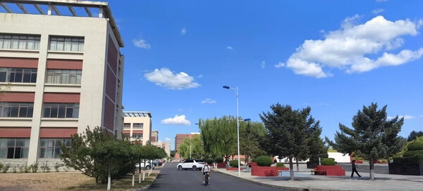 辽宁工程技术大学电子与信息工程学院