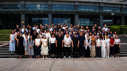 杭州师范大学文化创意与传媒学院2026年7月学院大合影
