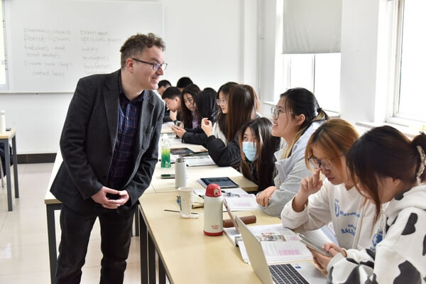 德蒙福特大学图书馆"