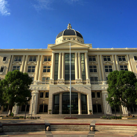 上海外国语大学