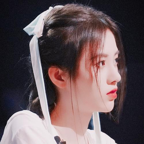 艾曼纽