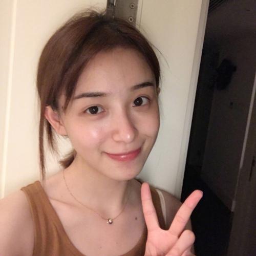 而容崖然
