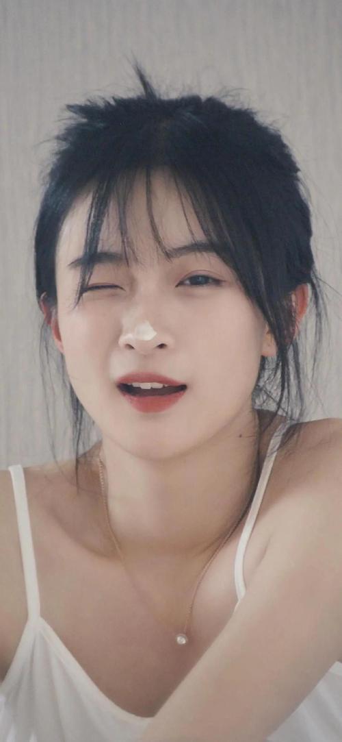 川村亚纪