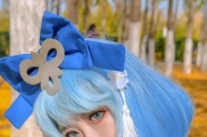 油然鹨然