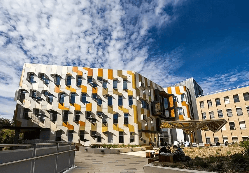 澳大利亚乐卓博大学校园建筑