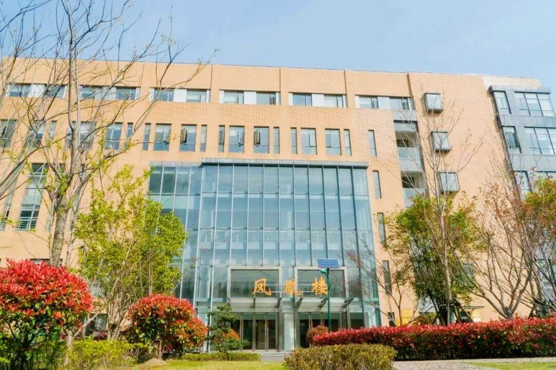 上海财经大学