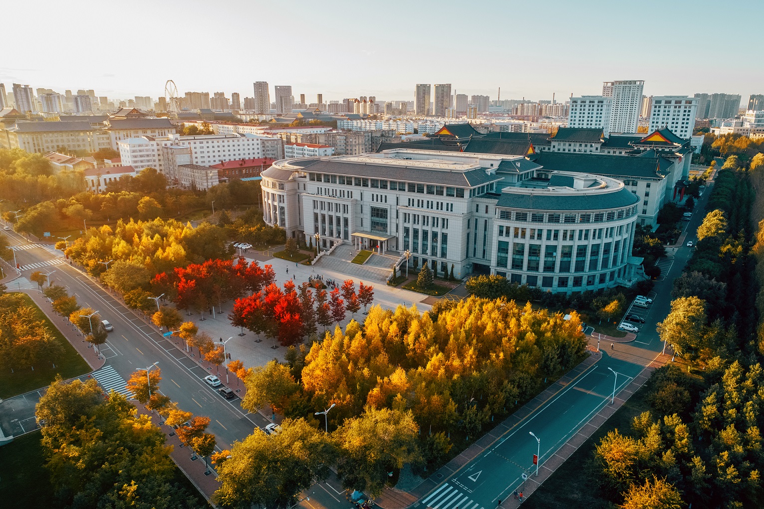 哈尔滨工业大学