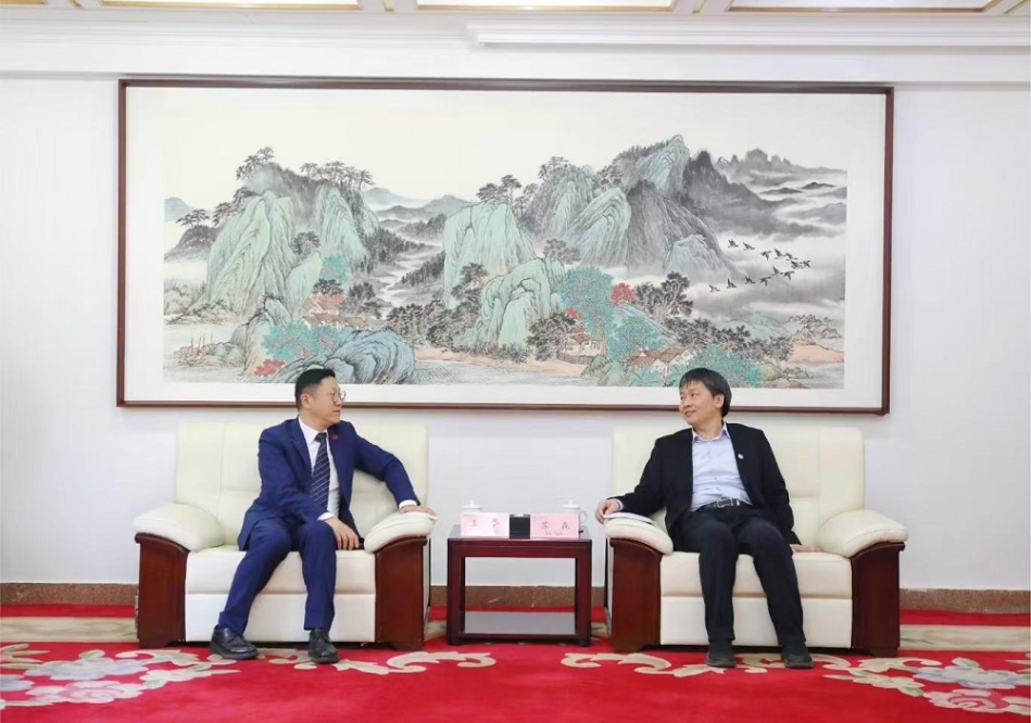 苏森副校长会见法国里昂商学院副校长王华一行