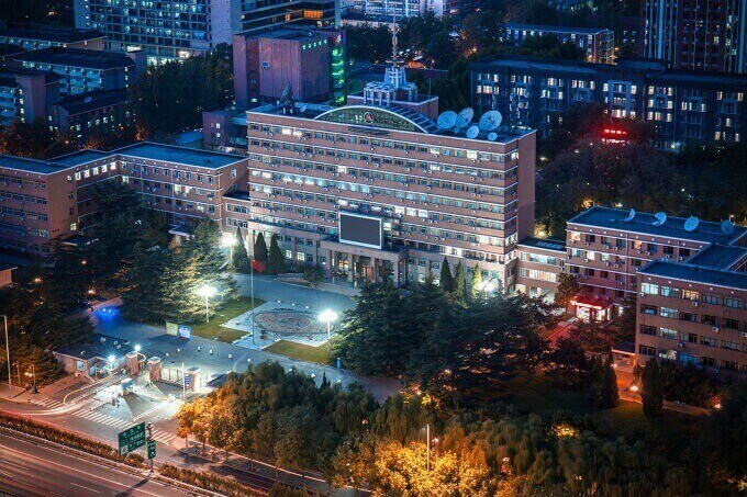 中国传媒大学夜景