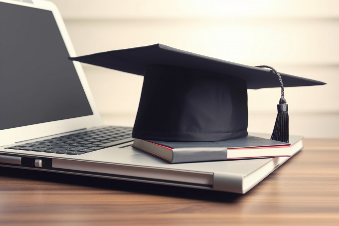 考研复试的“隐形关卡”——政治:如何逆向突围,轻松攻克?