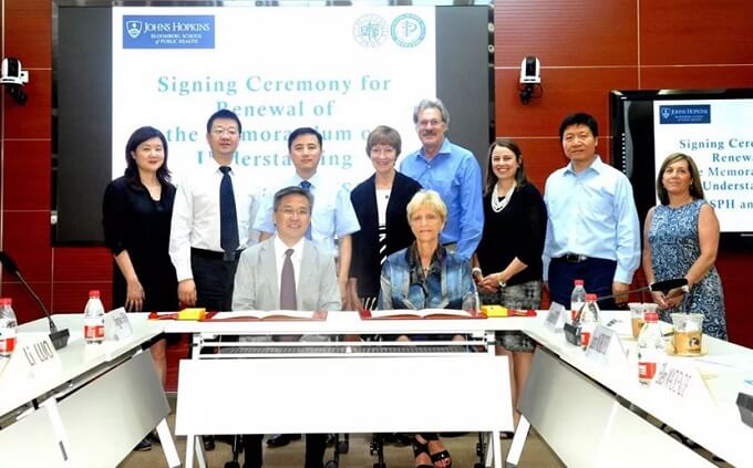 持续推进国际合作