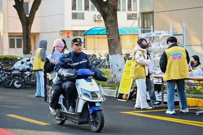 上海交通大学考点2026年研考顺利进行