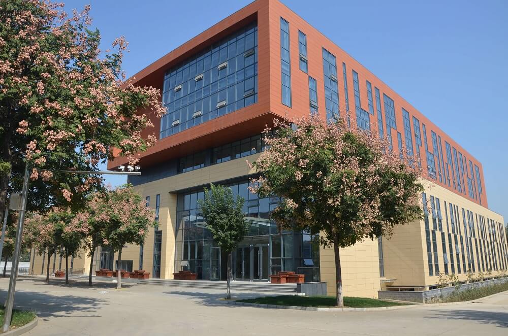 河北中医药大学